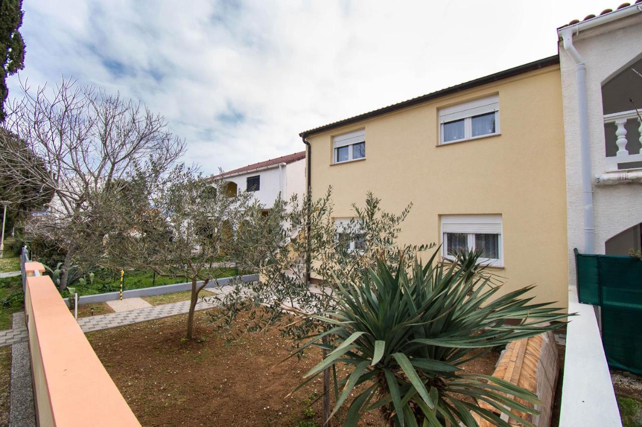 Apartment Tommy Privlaka  Exterior photo